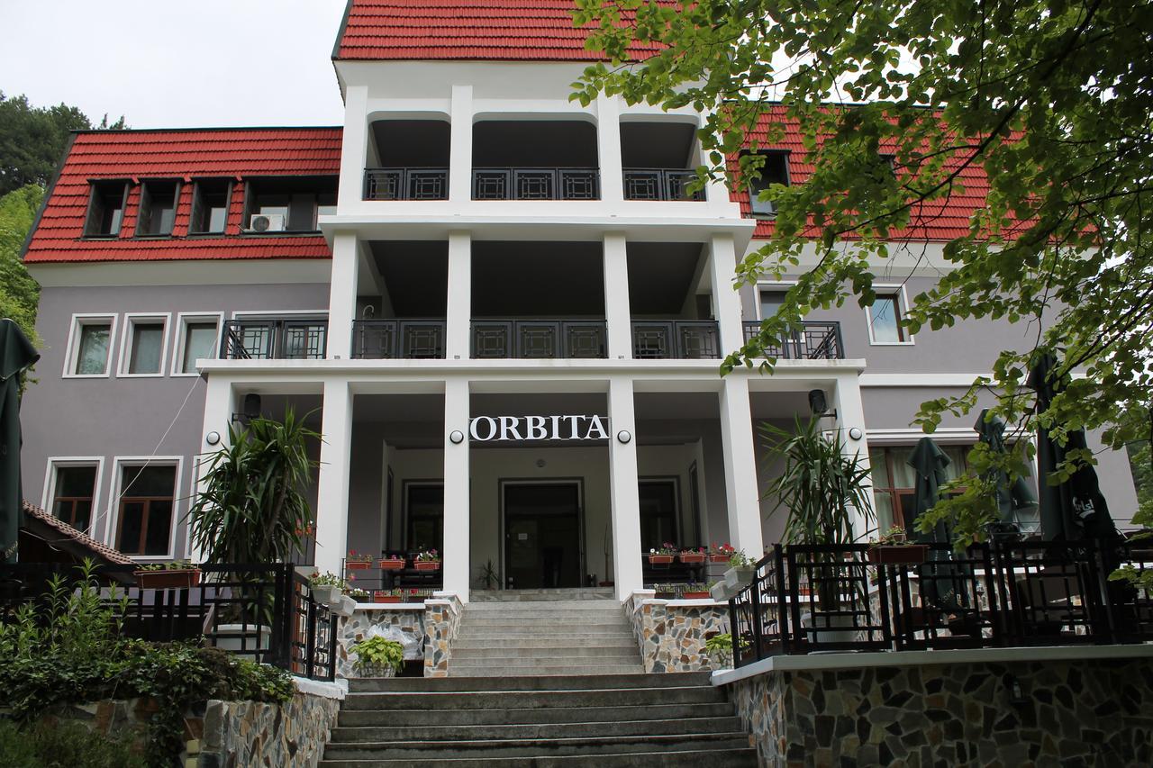 Hotel Orbita Shumen Exterior photo