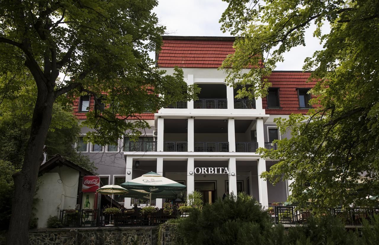 Hotel Orbita Shumen Exterior photo